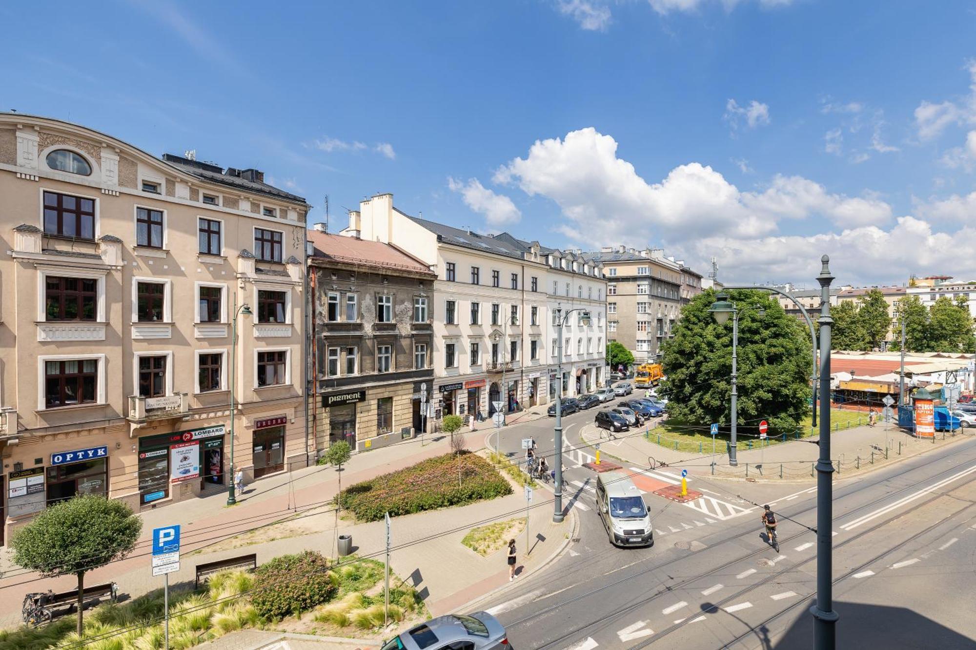 1-Bedroom Apartment - 65 Dluga Street Krakau Buitenkant foto